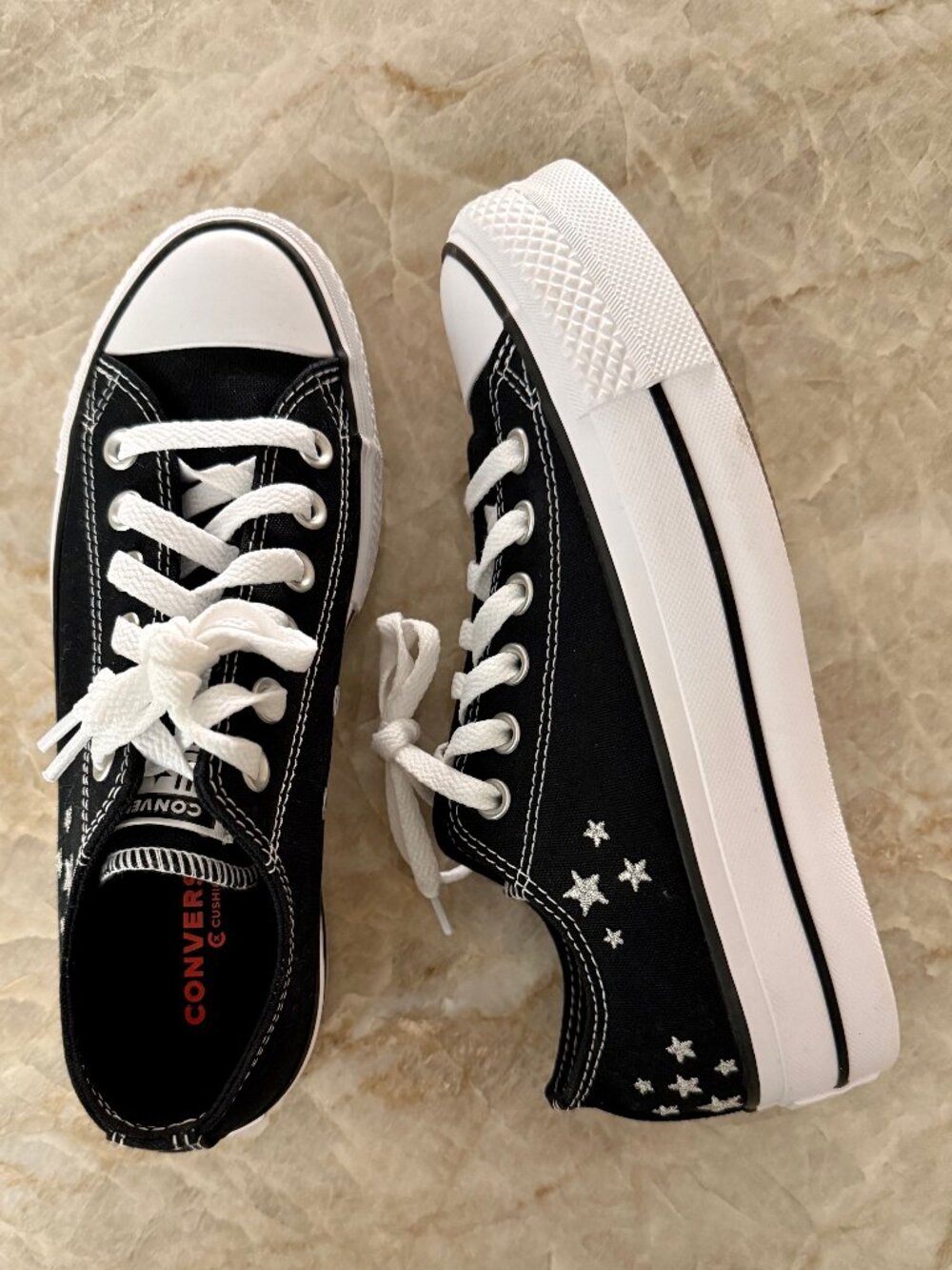 Converse Custom Cjhuck Taylor All Star Low Top Senakers 6.5